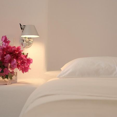 White Suite Oia  Luaran gambar