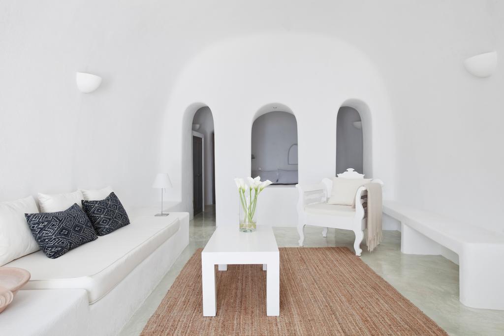 White Suite Oia  Luaran gambar