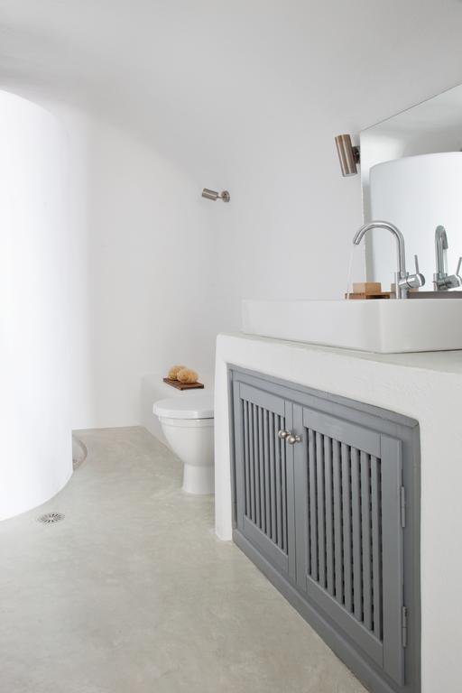 White Suite Oia  Luaran gambar