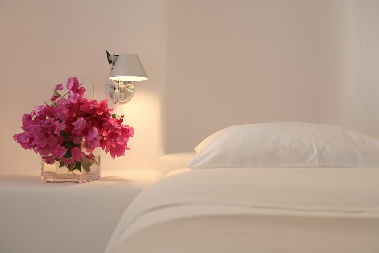 White Suite Oia  Luaran gambar